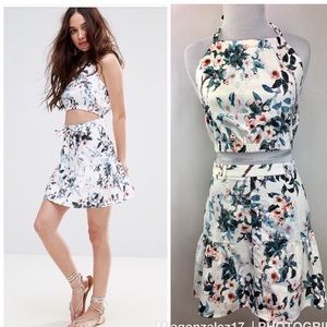 Missguided 2 Halterneck floral/p crop top co-ord